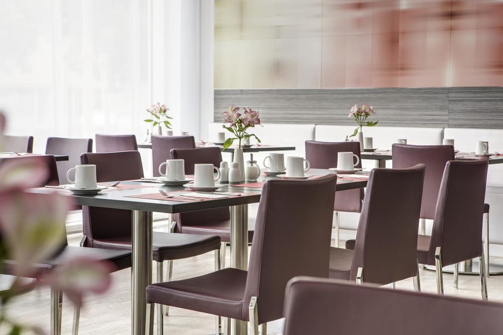 Intercityhotel Kiel Exterior photo